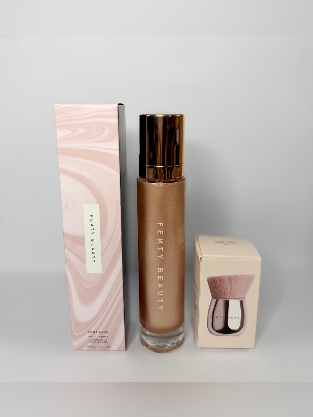 Fenty Beauty Body Lava Body Luminizer + Kabuki Brush Bundle ✨ - Picture 3 of 3